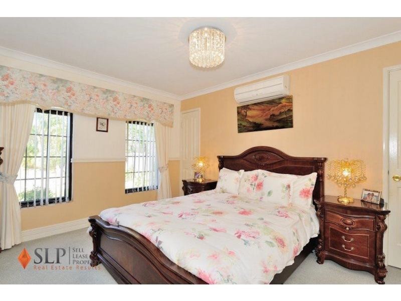 12 TIPUANA Mews, Ellenbrook WA 6069