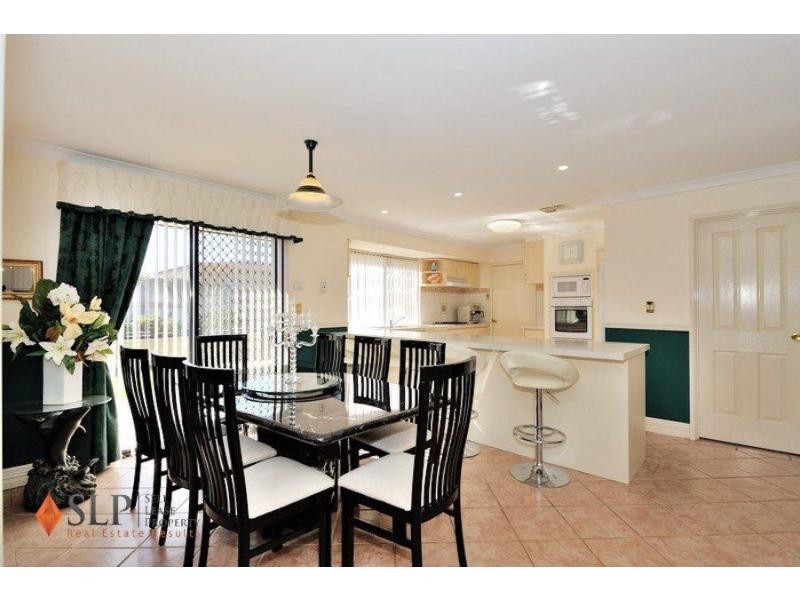 12 TIPUANA Mews, Ellenbrook WA 6069