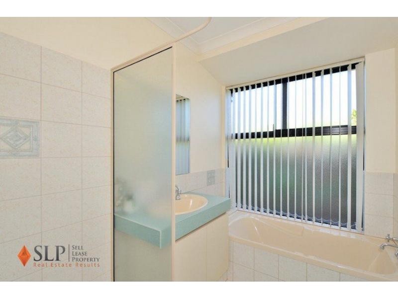 12 TIPUANA Mews, Ellenbrook WA 6069