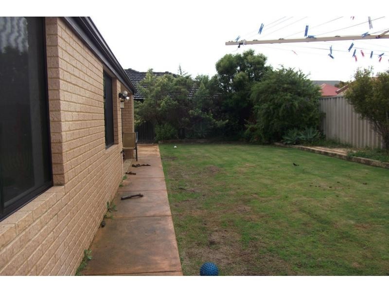 28 Boyle Avenue, Rockingham WA 6168