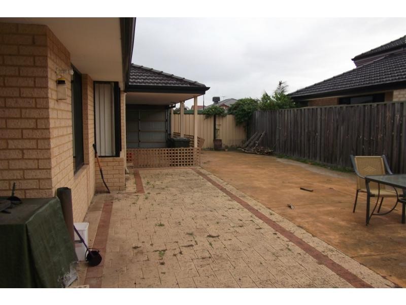 28 Boyle Avenue, Rockingham WA 6168