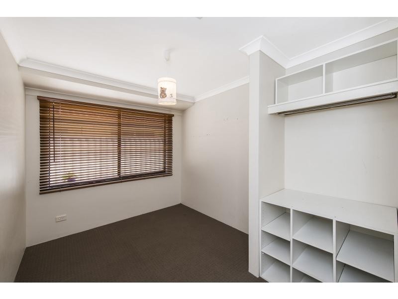 28 Montoro  DRIVE, Port Kennedy WA 6172