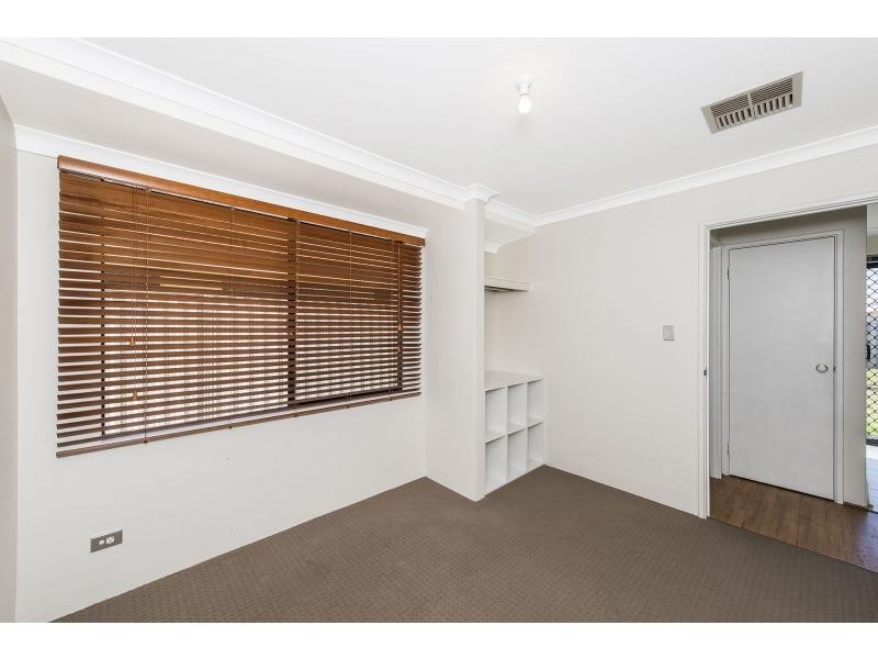 28 Montoro  DRIVE, Port Kennedy WA 6172