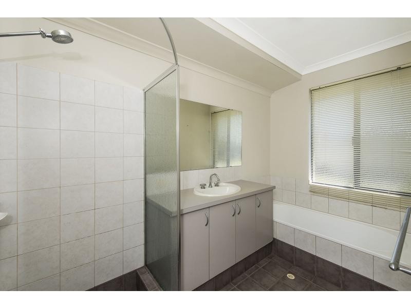 28 Montoro  DRIVE, Port Kennedy WA 6172