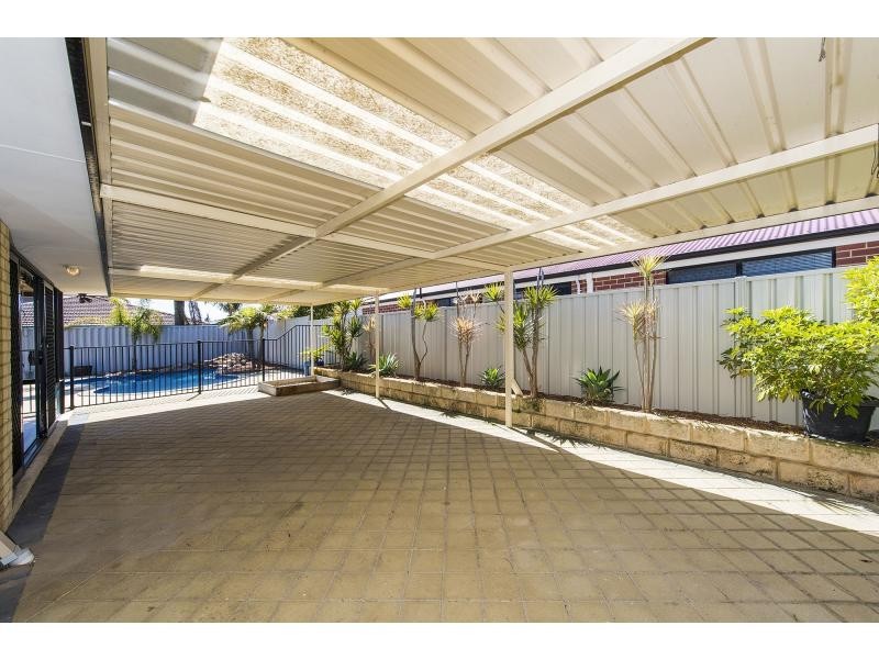 28 Montoro  DRIVE, Port Kennedy WA 6172