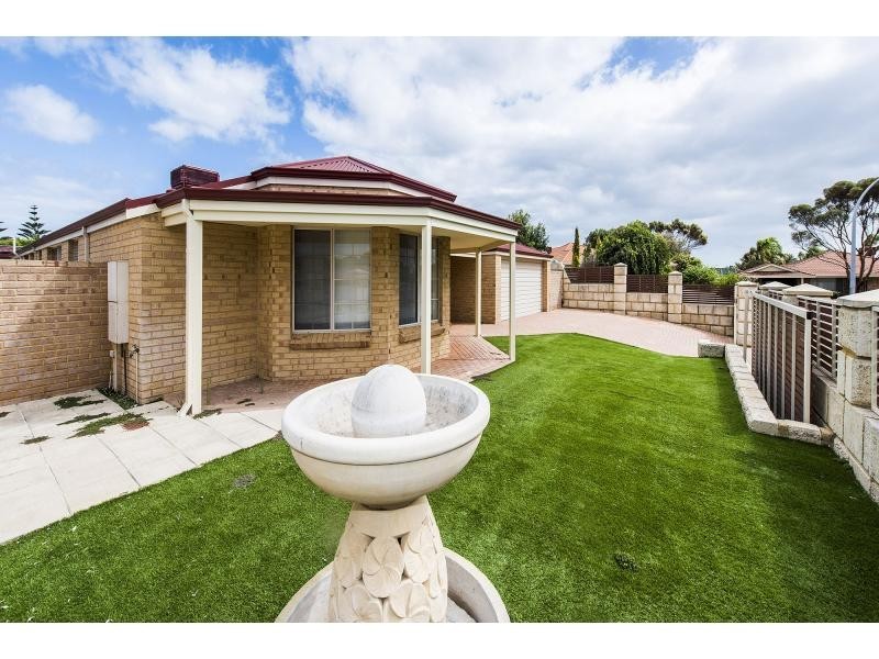 17 Kingsford Court, Port Kennedy WA 6172