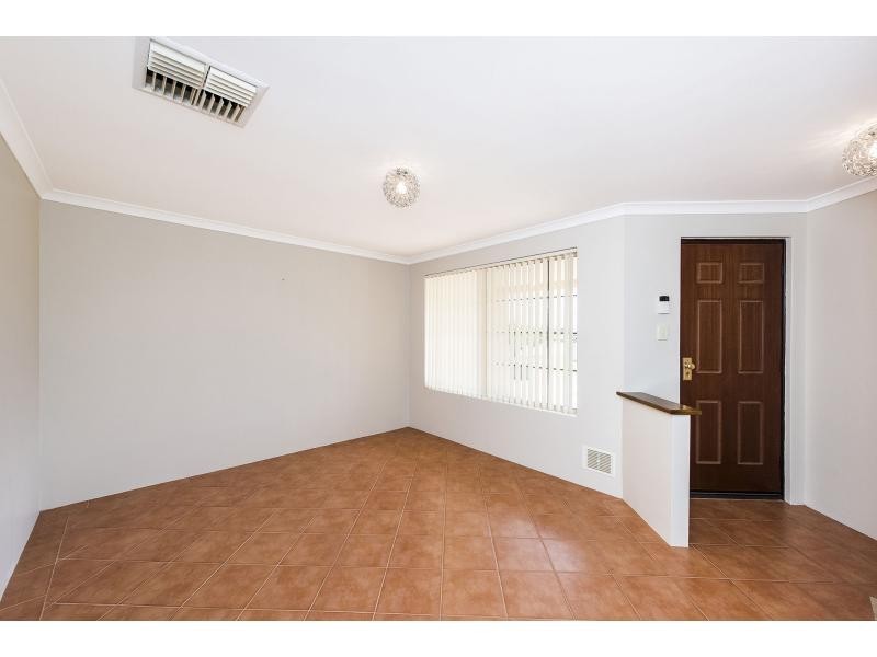 17 Kingsford Court, Port Kennedy WA 6172