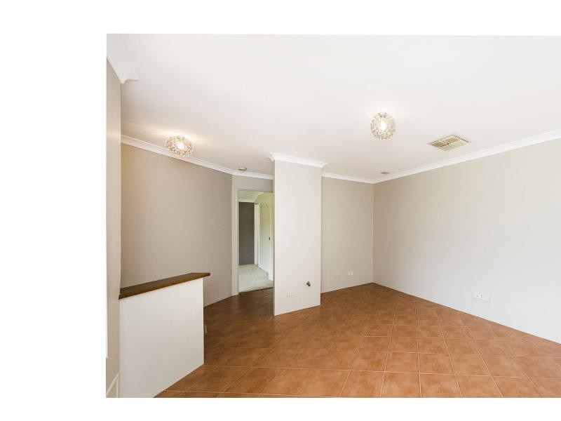 17 Kingsford Court, Port Kennedy WA 6172