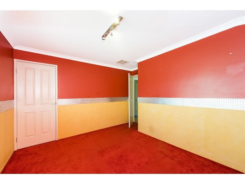 17 Kingsford Court, Port Kennedy WA 6172