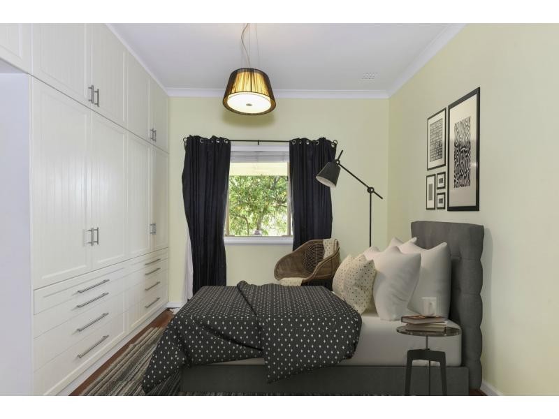 11 Aughton Street, Bayswater WA 6053