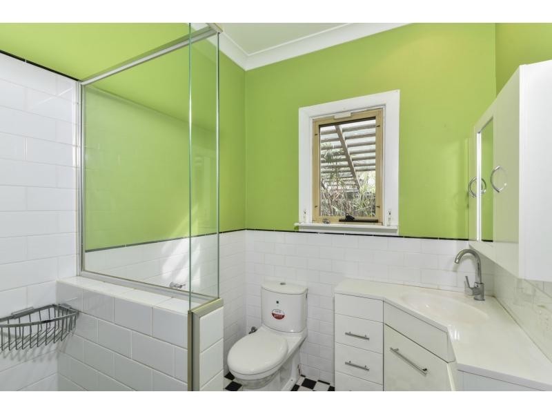 11 Aughton Street, Bayswater WA 6053