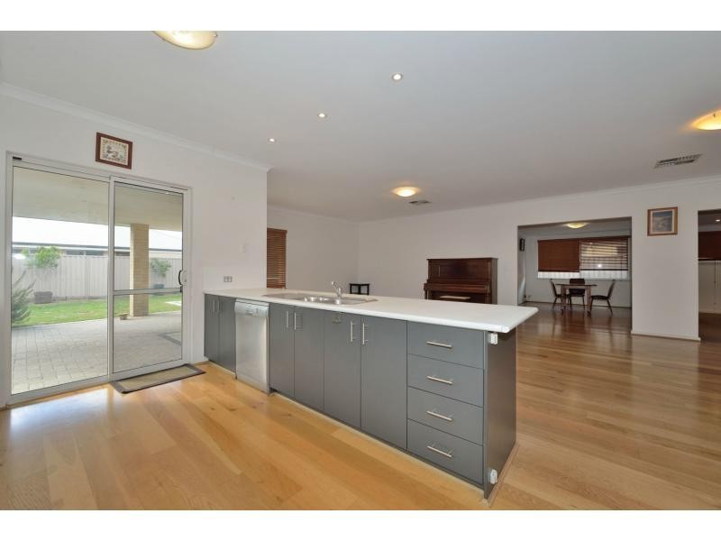 18 Shetland Way, Baldivis WA 6171