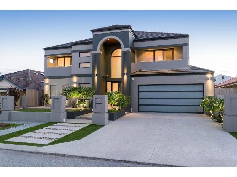 12 Castanet Drive, Madeley WA 6065