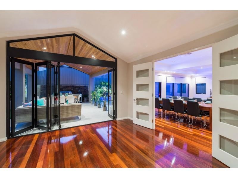 12 Castanet Drive, Madeley WA 6065