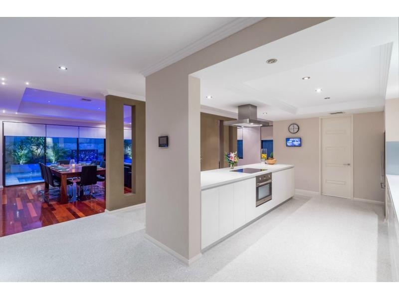 12 Castanet Drive, Madeley WA 6065