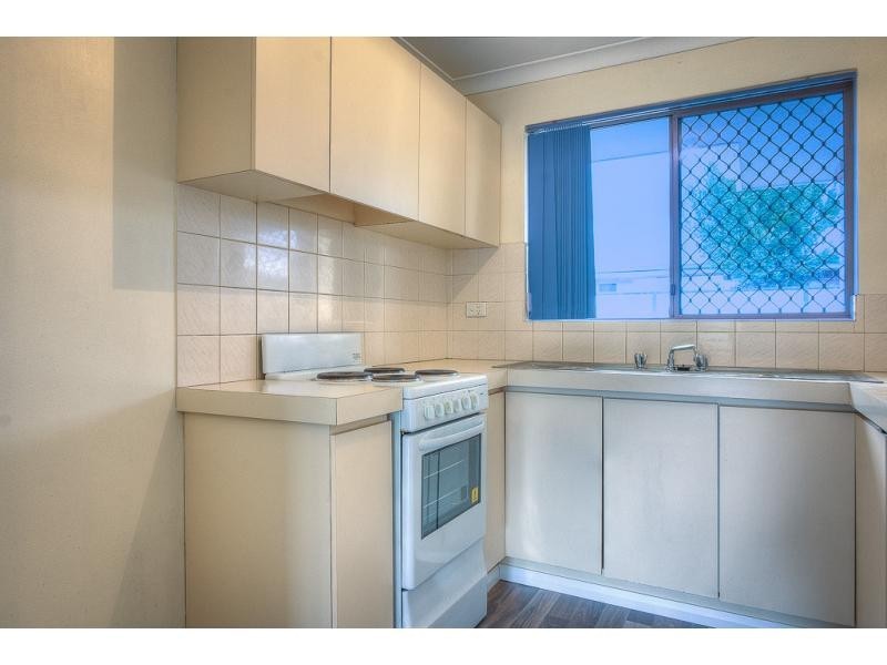 4/37 Mathoura Street, Midland WA 6056