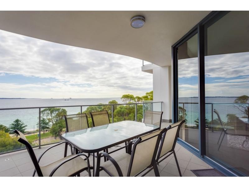 47/17 Rockingham Beach Road, Rockingham WA 6168