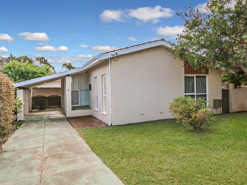 8 Taurus Court, Rockingham WA 6168