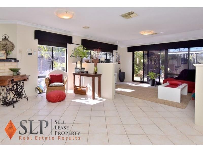 98 Rossini Circle, Ellenbrook WA 6069