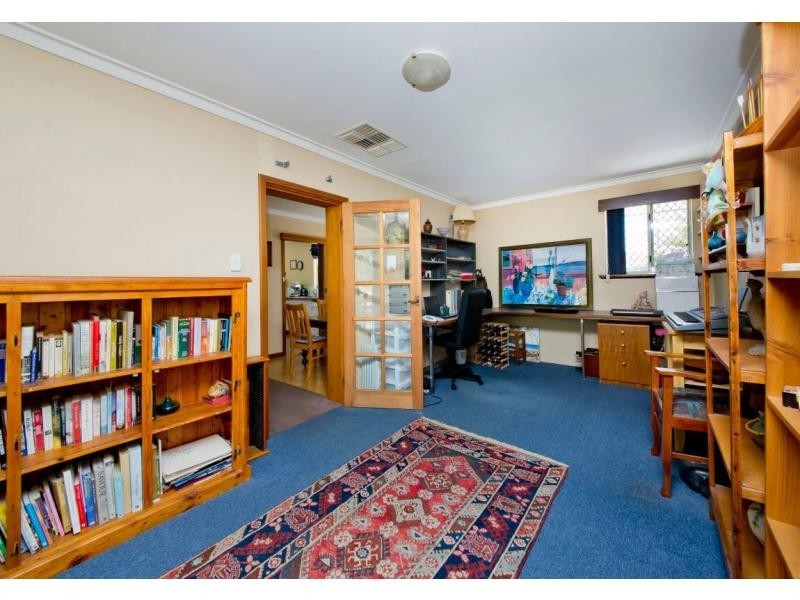 24 Seabrook Street, Dianella WA 6059