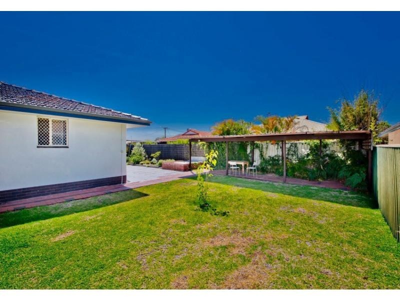 24 Seabrook Street, Dianella WA 6059