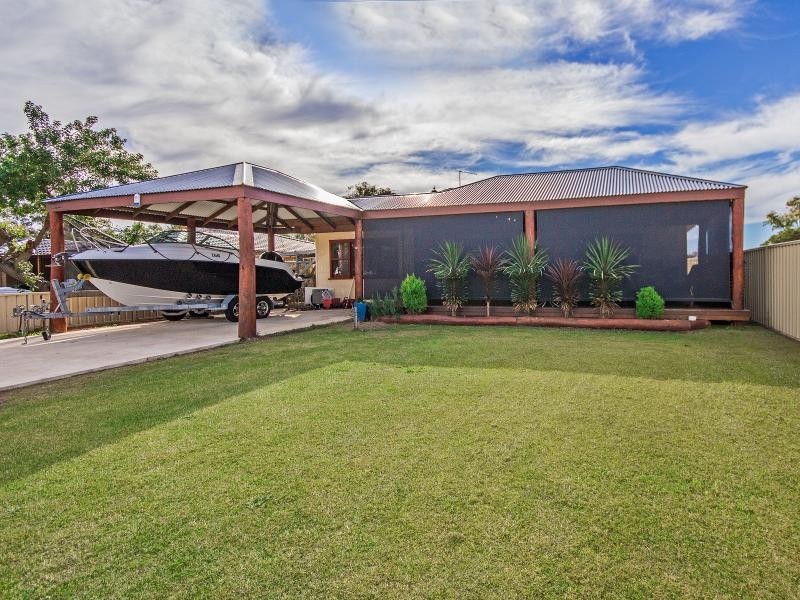 54 Lake Street, Rockingham WA 6168