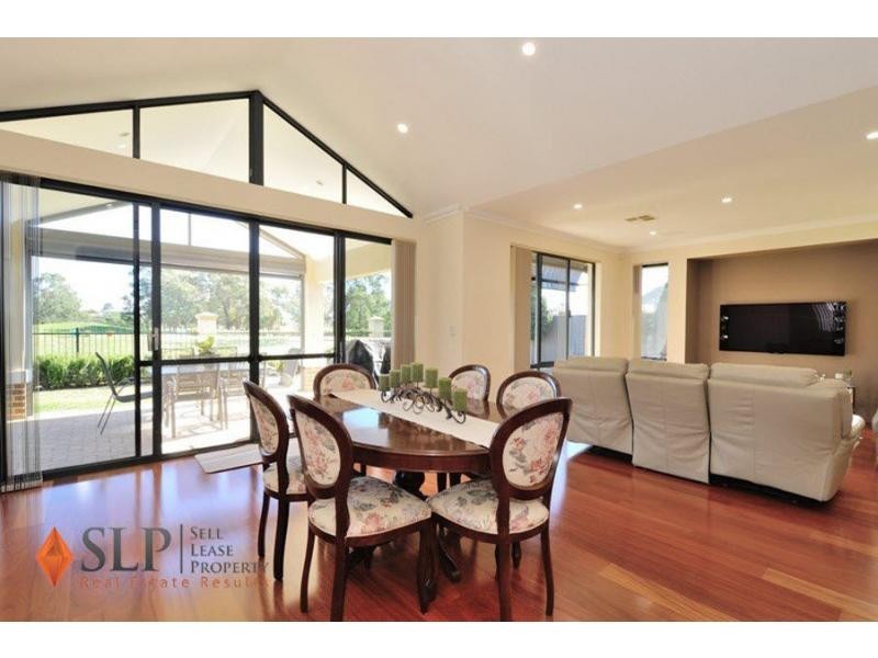 3 Carmen Circuit, The Vines WA 6069