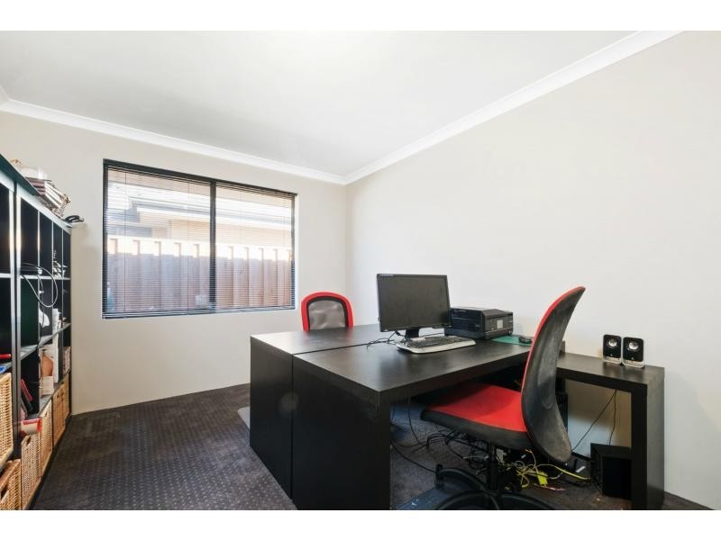 7 Coton Square, The Vines WA 6069