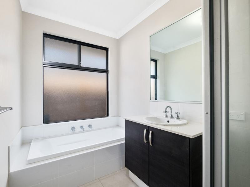 7 Coton Square, The Vines WA 6069