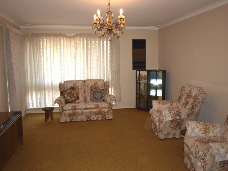 9 Myall Place, Dianella WA 6059