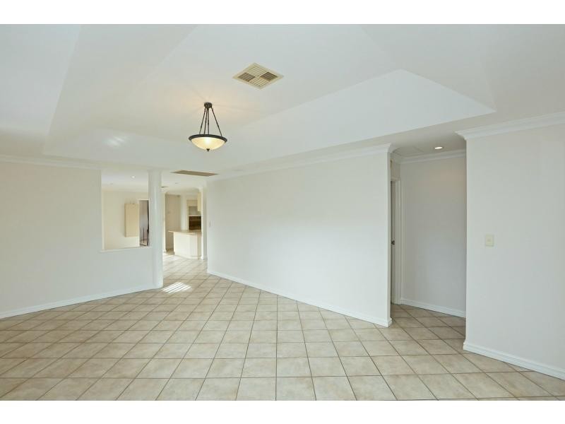 77 Edgecumbe Street, Como WA 6152