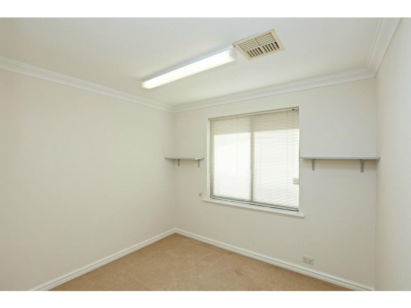 77 Edgecumbe Street, Como WA 6152