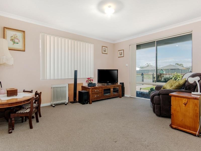 12 Baines Corner, Baldivis WA 6171