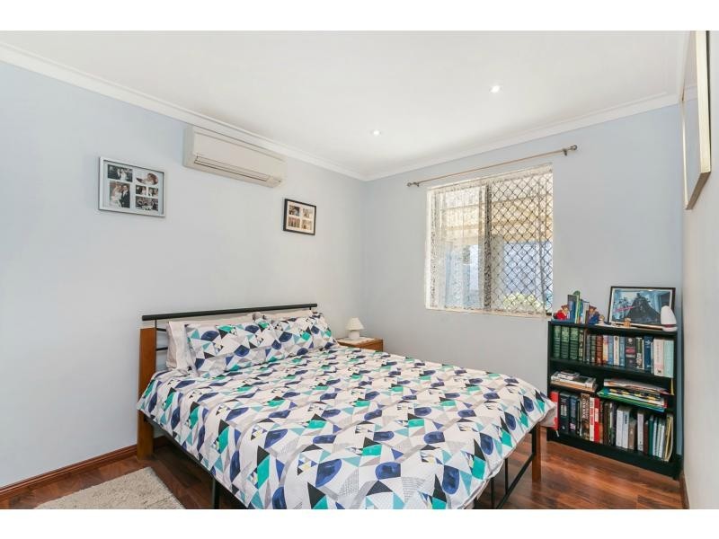 5 Girraween Street, Armadale WA 6112