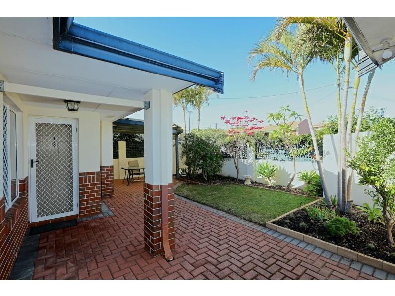 1/5 Villiers Street, Yokine WA 6060