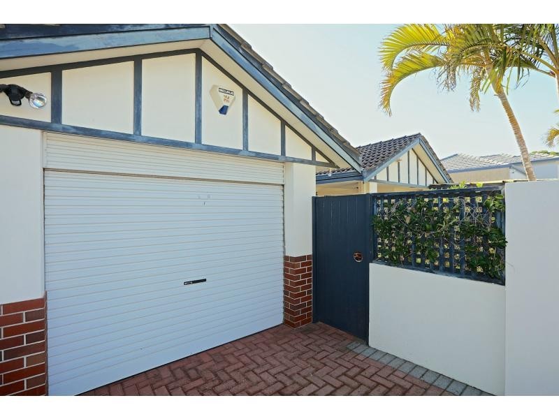 1/5 Villiers Street, Yokine WA 6060