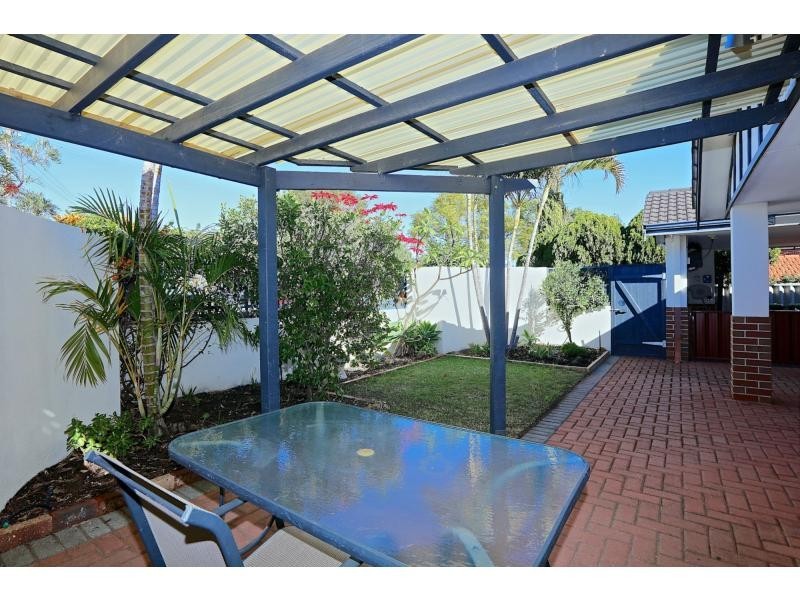 1/5 Villiers Street, Yokine WA 6060