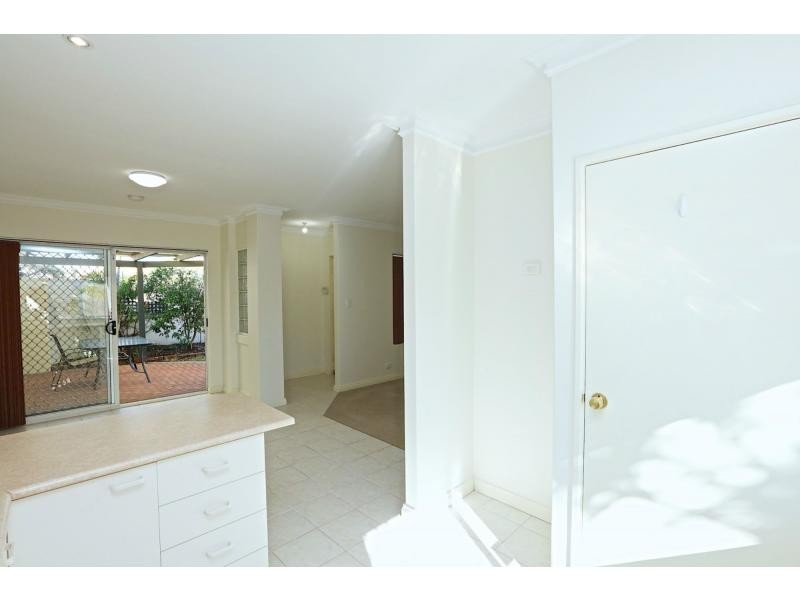 1/5 Villiers Street, Yokine WA 6060