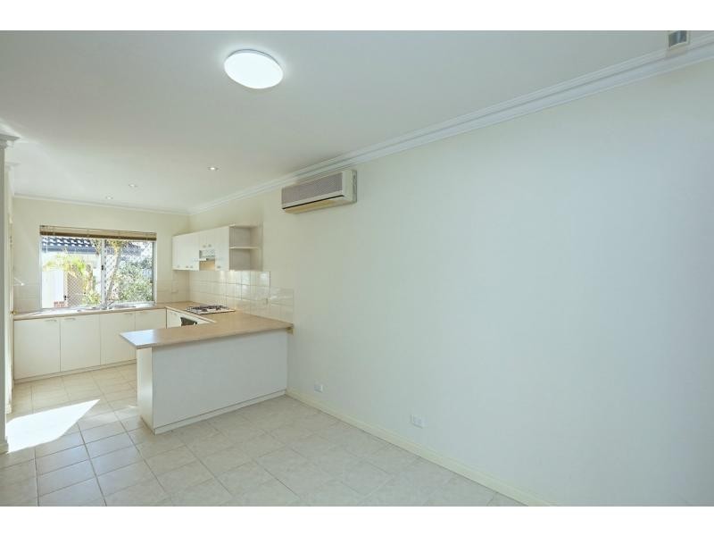 1/5 Villiers Street, Yokine WA 6060