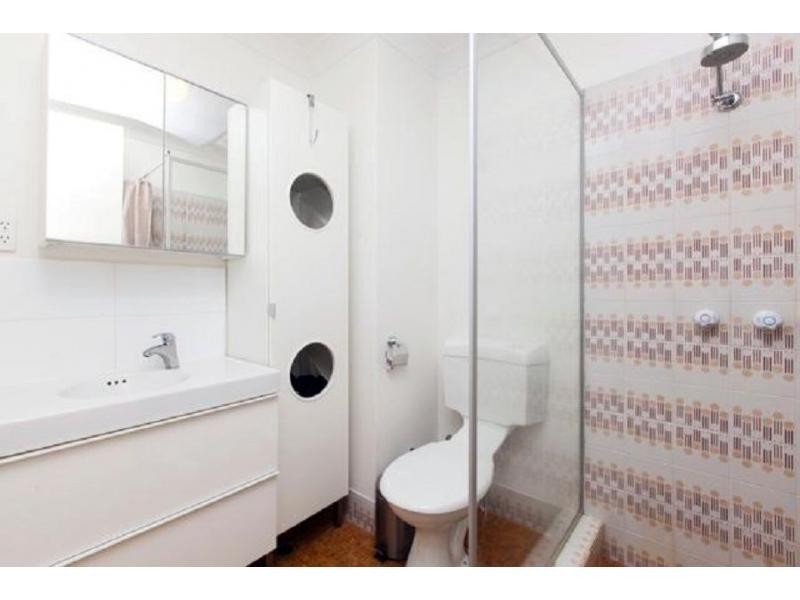 9/246 Flinders Street, Yokine WA 6060