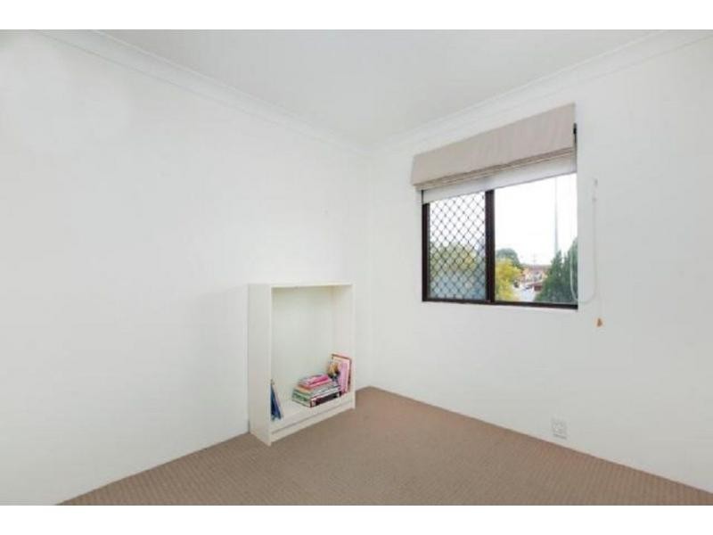 9/246 Flinders Street, Yokine WA 6060