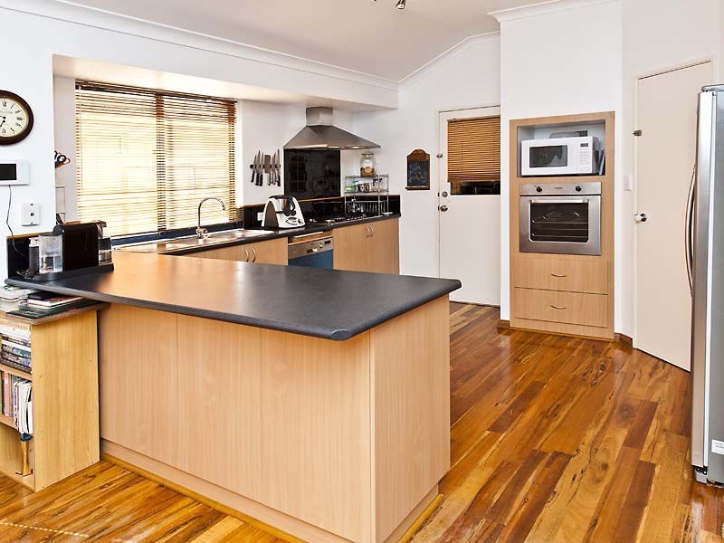 30 Fairburn Crescent, Baldivis WA 6171