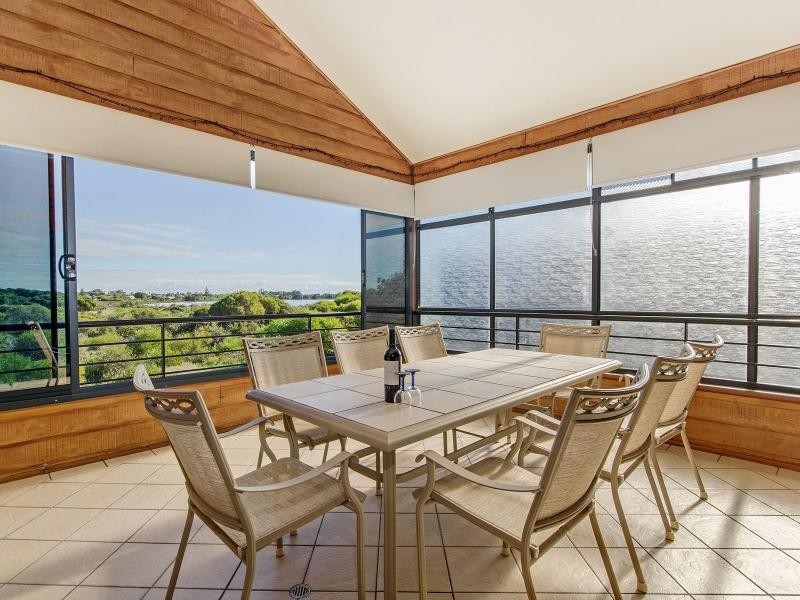 37 Jupiter Bend, Rockingham WA 6168