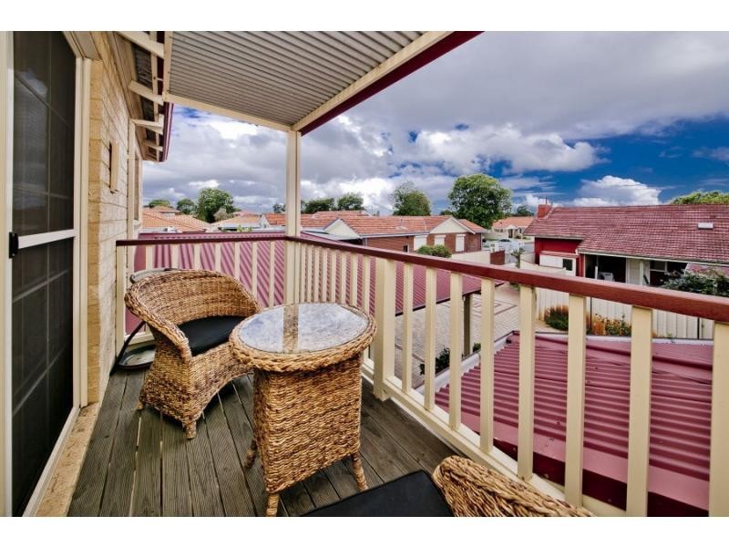 256A The Strand, Dianella WA 6059