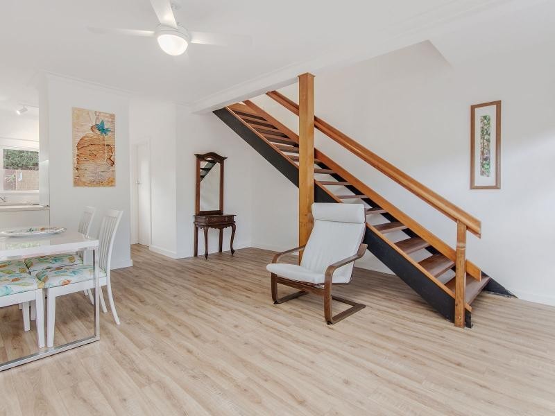 9/8 Payne Street, Shoalwater WA 6169