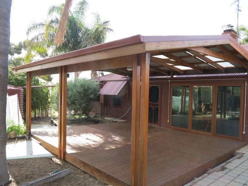 35 Hunt Road, Beverley WA 6304