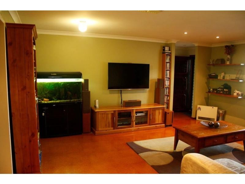 17 Nerida Way, Parkwood WA 6147