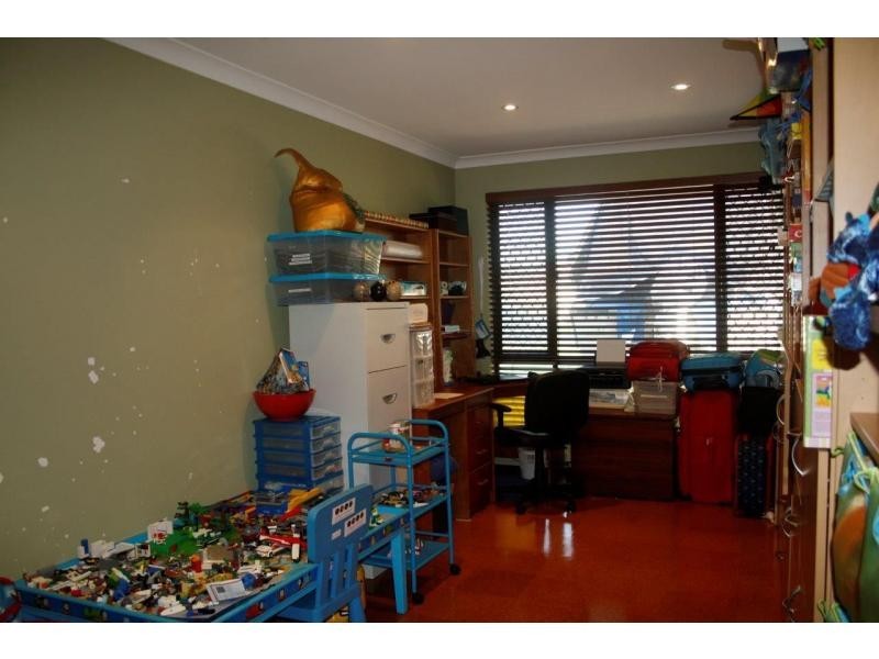 17 Nerida Way, Parkwood WA 6147