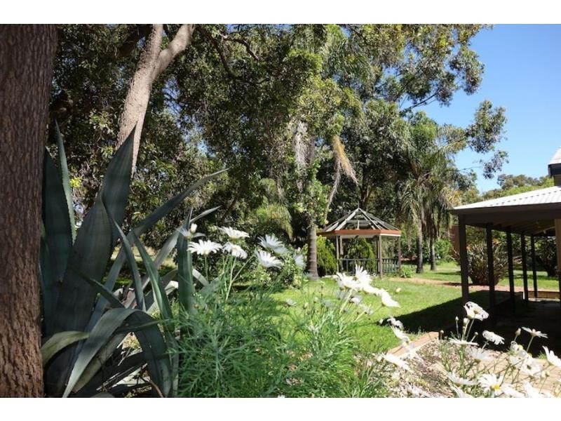 91 Reservoir Road, Orange Grove WA 6109