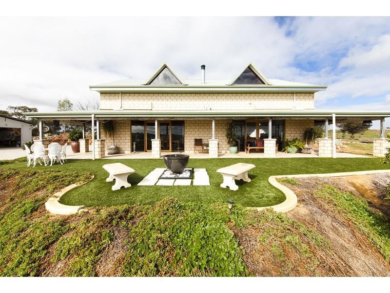 39 Ferguson Road, Coondle WA 6566